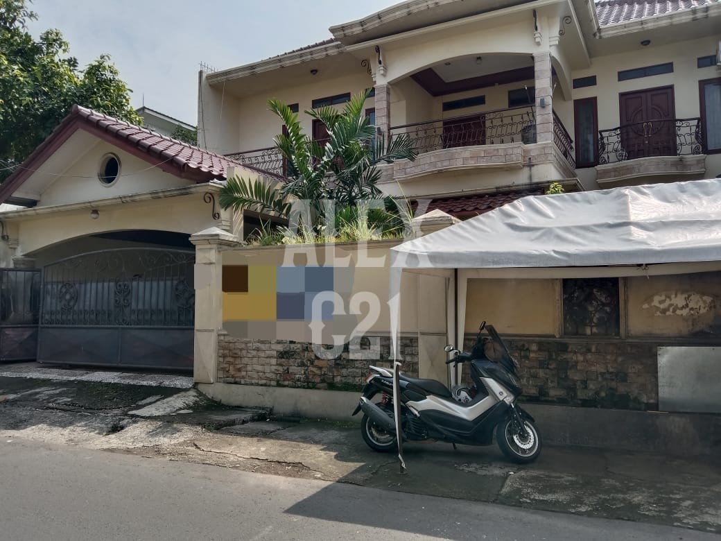 Jual rumah di Cilandak Barat, Cilandak, Jakarta Selatan