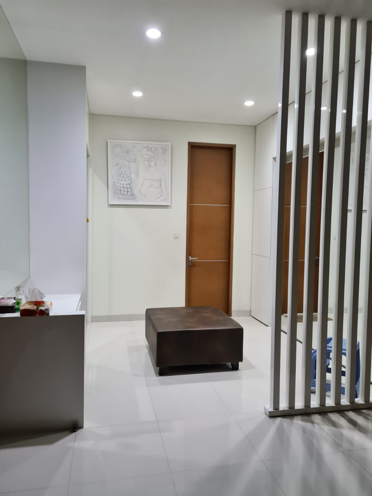 Jual Rumah cantik minimalis semi furnish di Cempaka Putih Timur