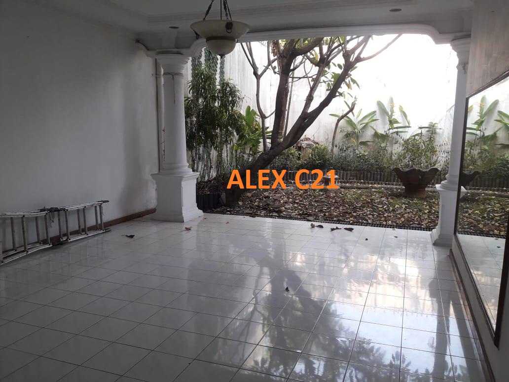 Jual rumah di kompleks MPR Cilandak, Jakarta Selatan