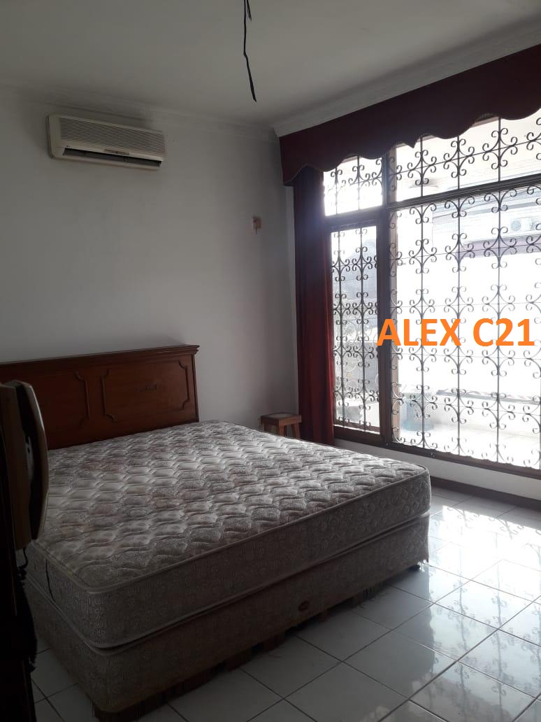 Jual rumah di kompleks MPR Cilandak, Jakarta Selatan