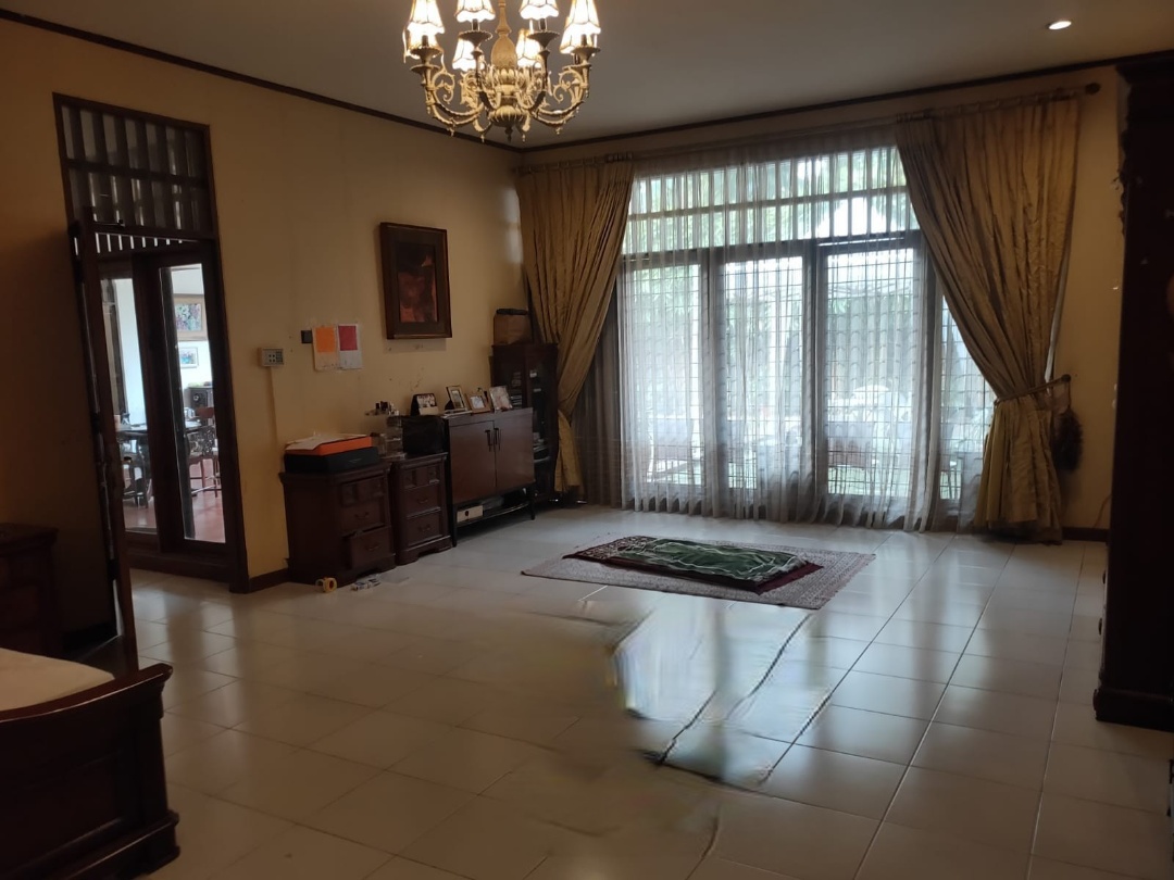 Jual murah rumah Klasik di Bangka, mampang Prapatan, Jakarta