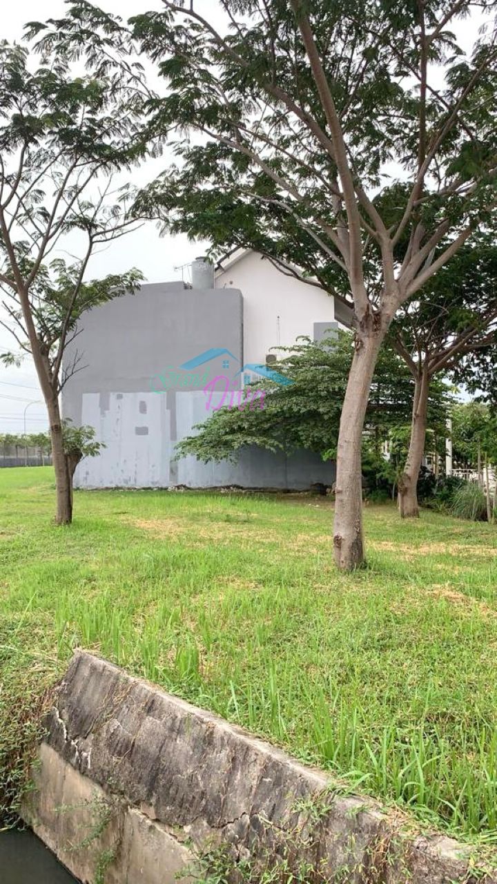 RUMAH BAGUS 2 LANTAI DI CLUSTER VASANA HARAPAN INDAH