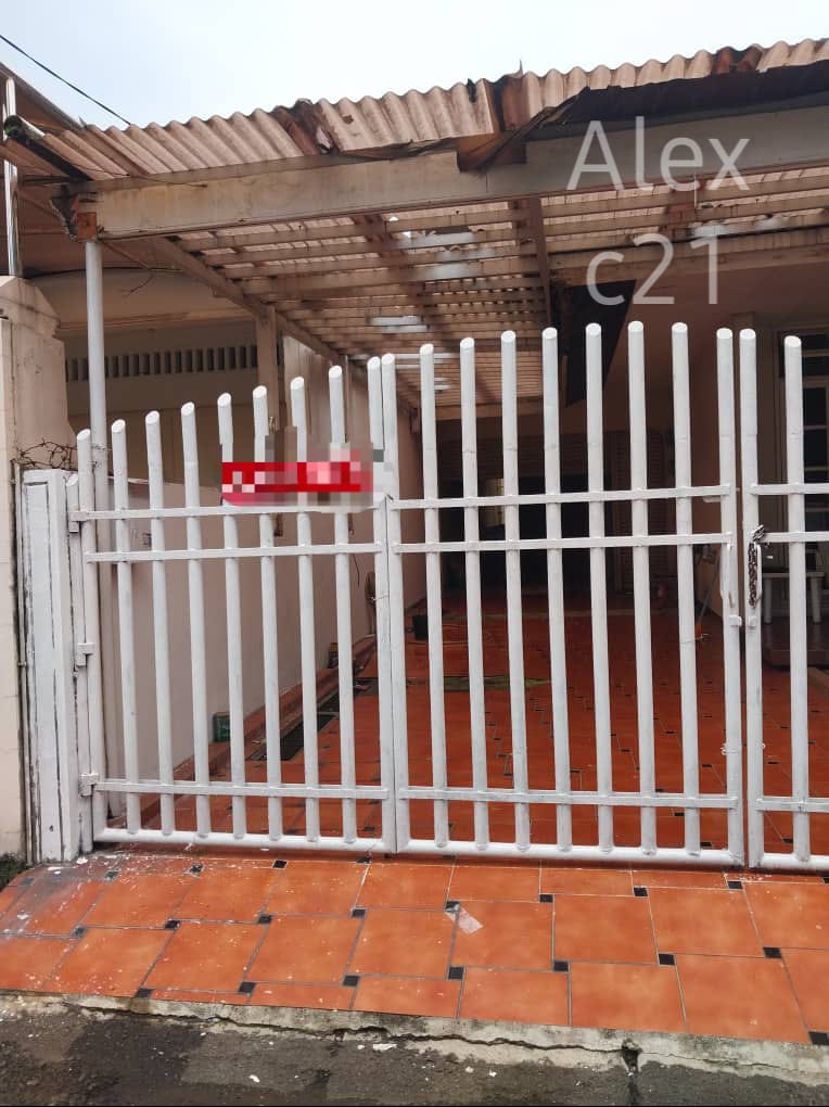 Jual rumah di Cirendeu, Lebak Bulus, Jakarta Selatan