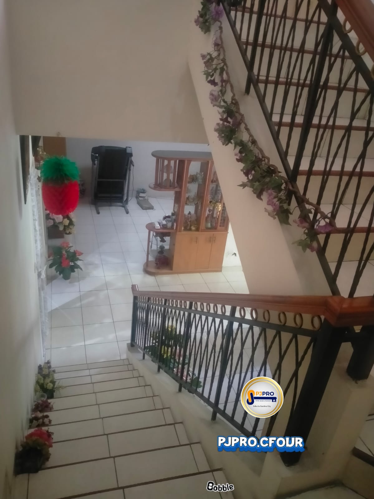 Dijual Rumah Bagus Asri di Harapan Indah Cluster Taman Puspa