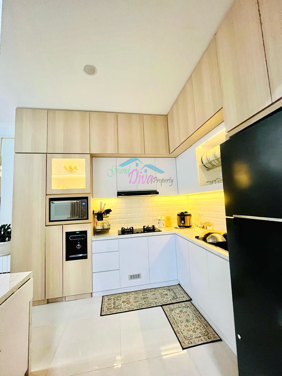 RUMAH BAGUS DI CLUSTER GRAND GALAXY CITY