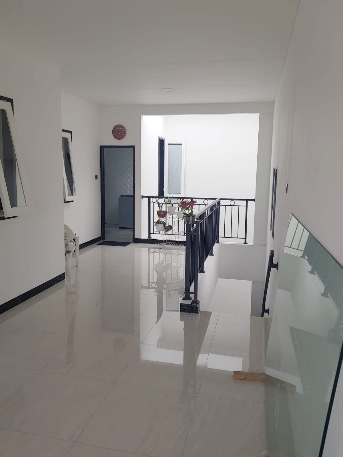 Dijual rumah minimalis modern di Pulo Asem Jakarta Timur