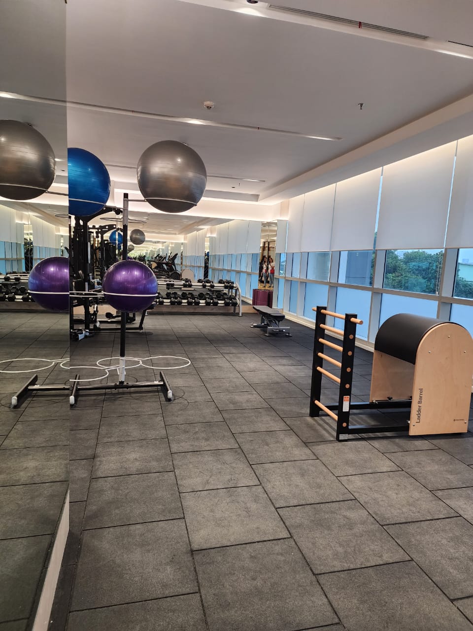 Jual Apartemen 2 bedrooms di Antasari Place Cilandak Barat