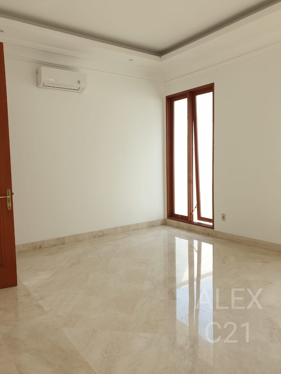 Jual rumah Pondok Indah, Kebayoran Lama, Jakarta Selatan