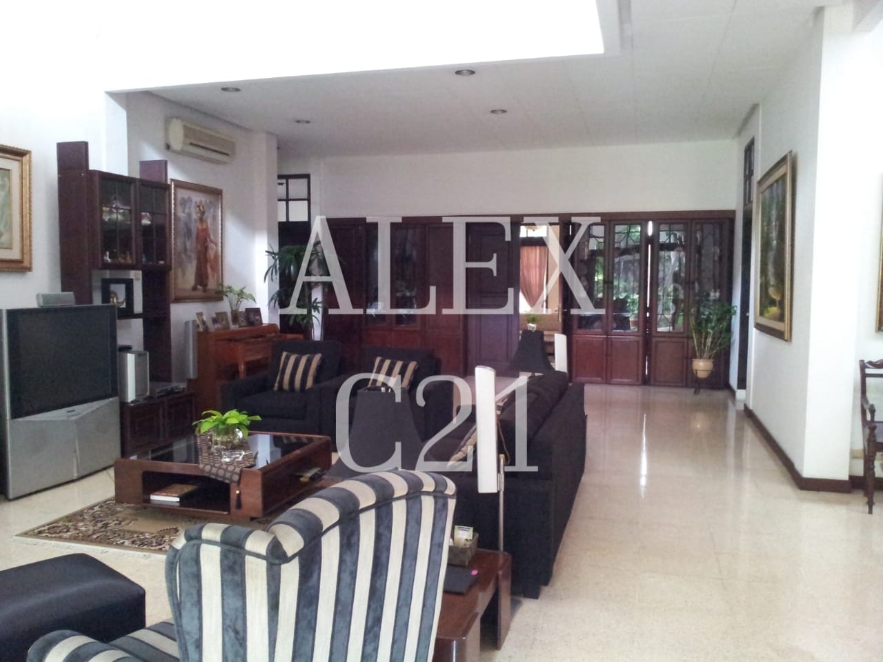 Jual rumah di Kemang, Mampang Prapatan, Jakarta Selatan