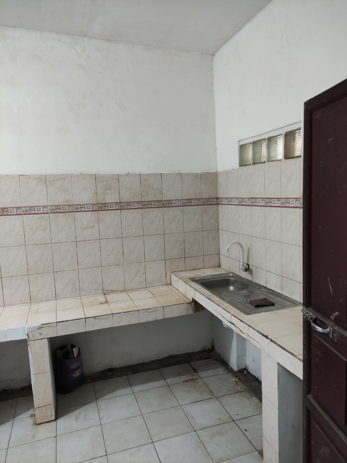 Rumah 2 lantai bangunan kokoh di Riungbandung, Kota Bandung