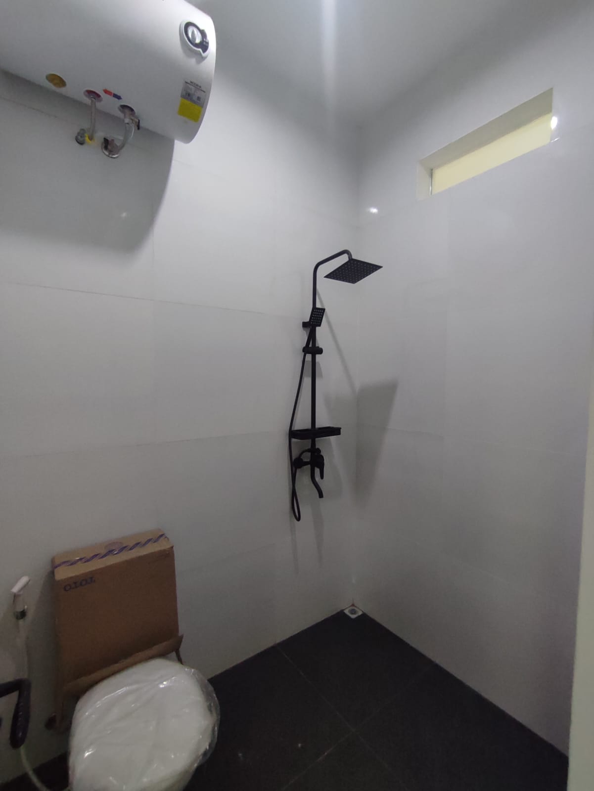 Rumah baru 2 lantai ready stock di Buahbatu, Regol - Bandung