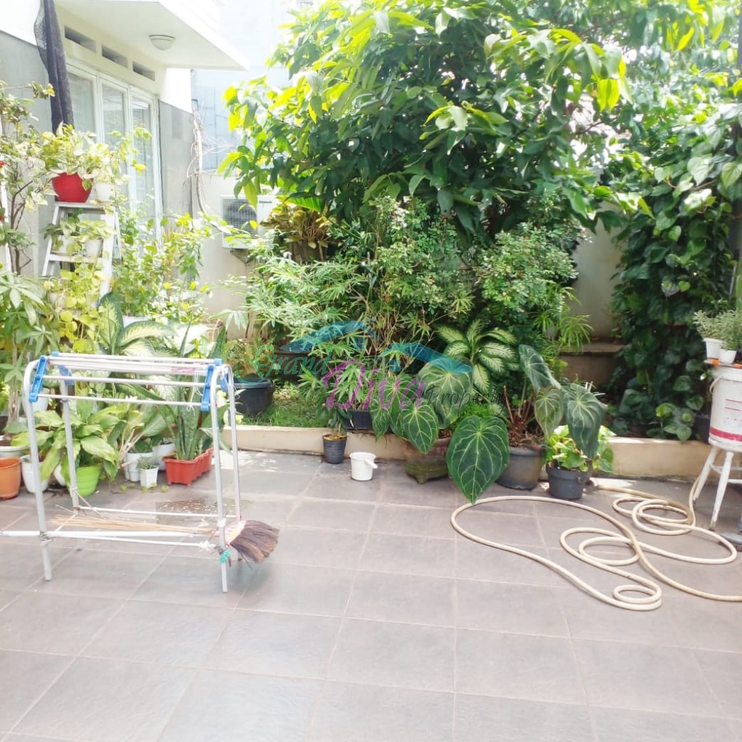 RUMAH BAGUS DI CLUSTER GRAND GALAXY CITY