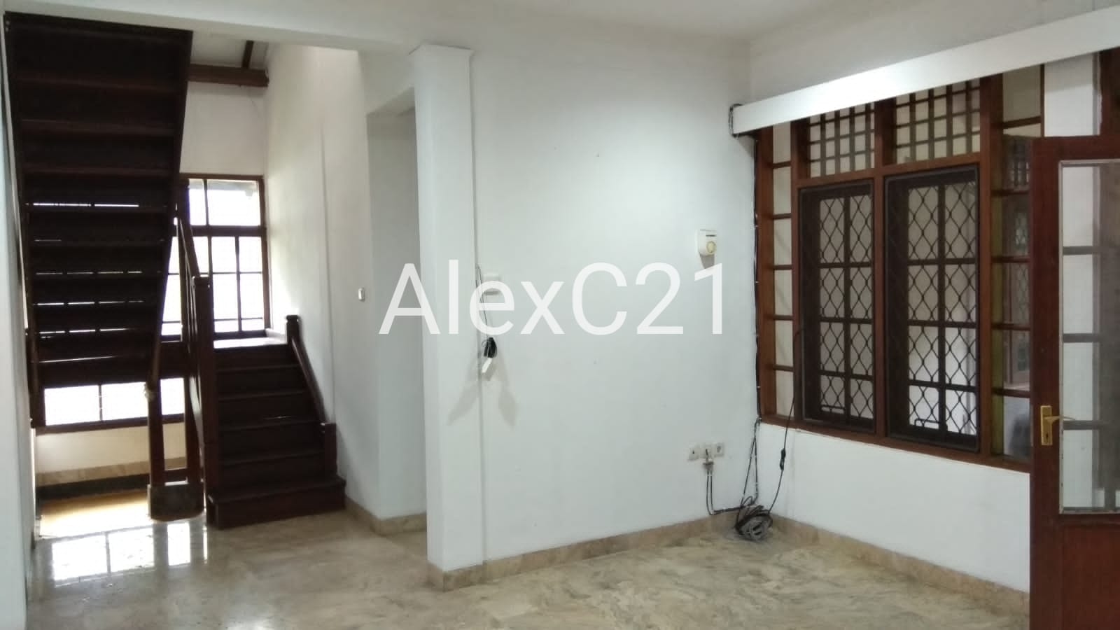 Jual Rumah di Jl. Kemang, Mampang Prapatan, Jakarta Selatan