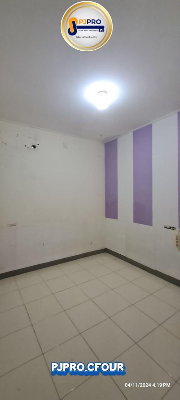 Dijual Rumah Semi Furnished di Green Ara Residence Cluster Ebony