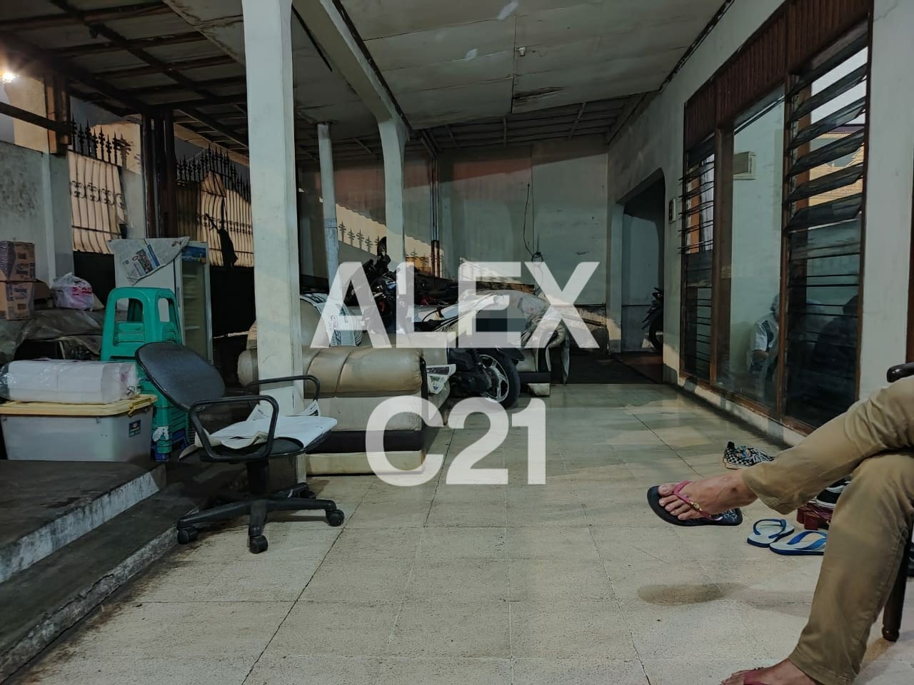 Jual rumah di Pondok Pinang Dekat DEPLU, Jakarta Selatan