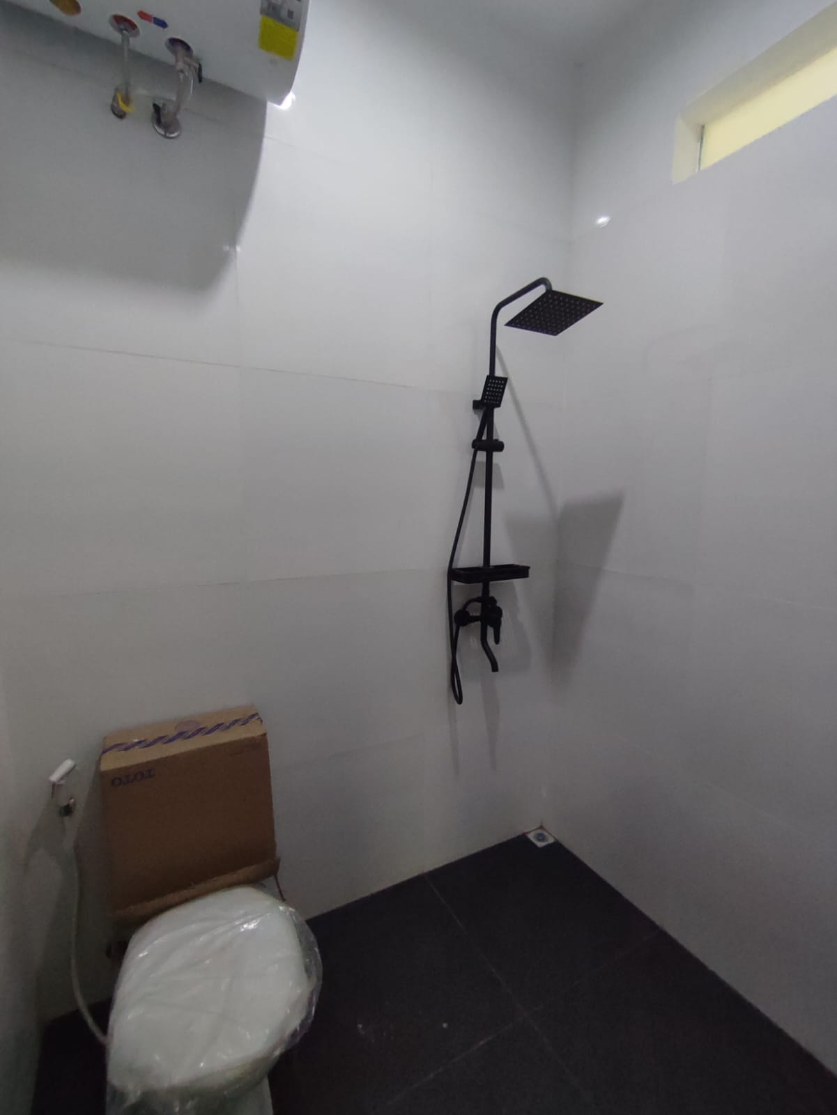 Rumah baru 2 lantai ready stock di Buahbatu, Regol - Bandung