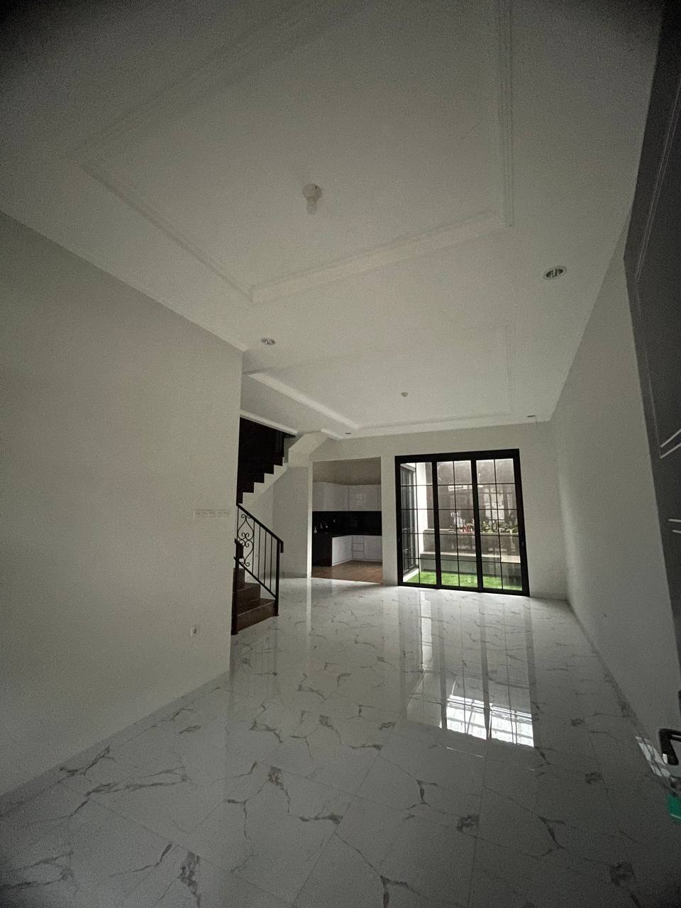 Rumah kokoh 2 lantai ready stock 1 unit lagi di Turangga