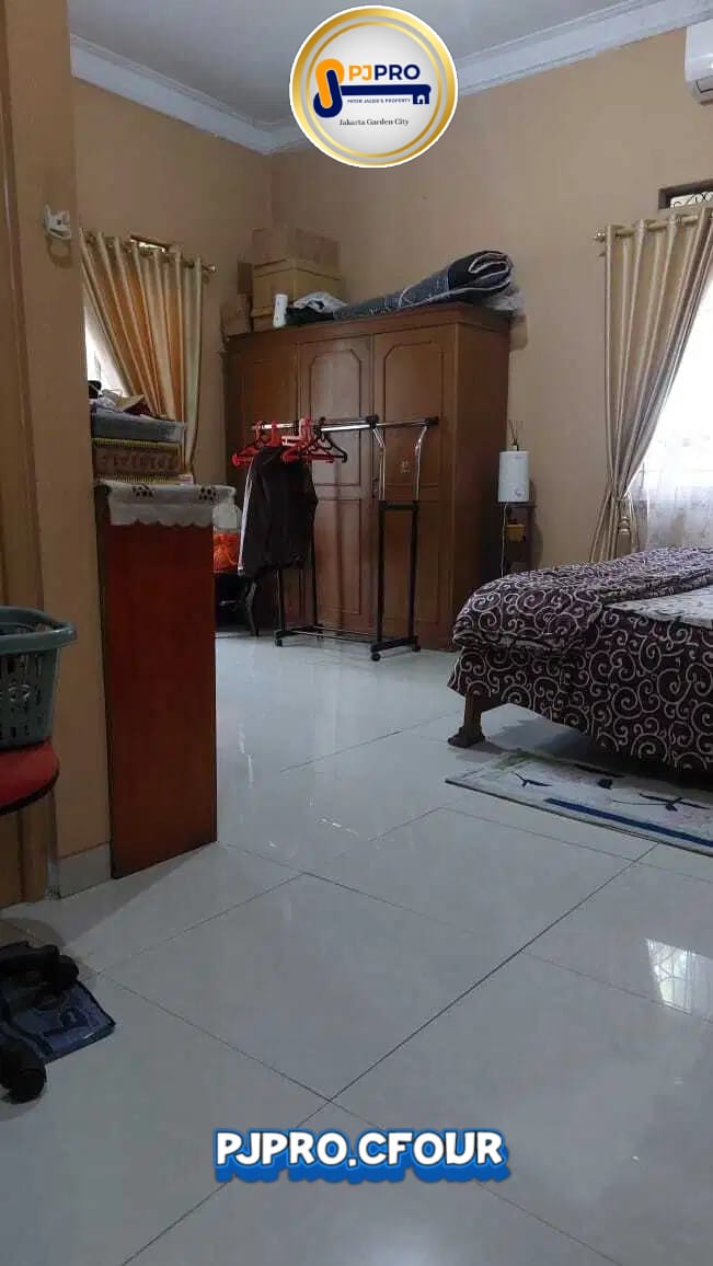 Dijual Rumah Posisi Hook di Harapan Indah Cluster Aralia
