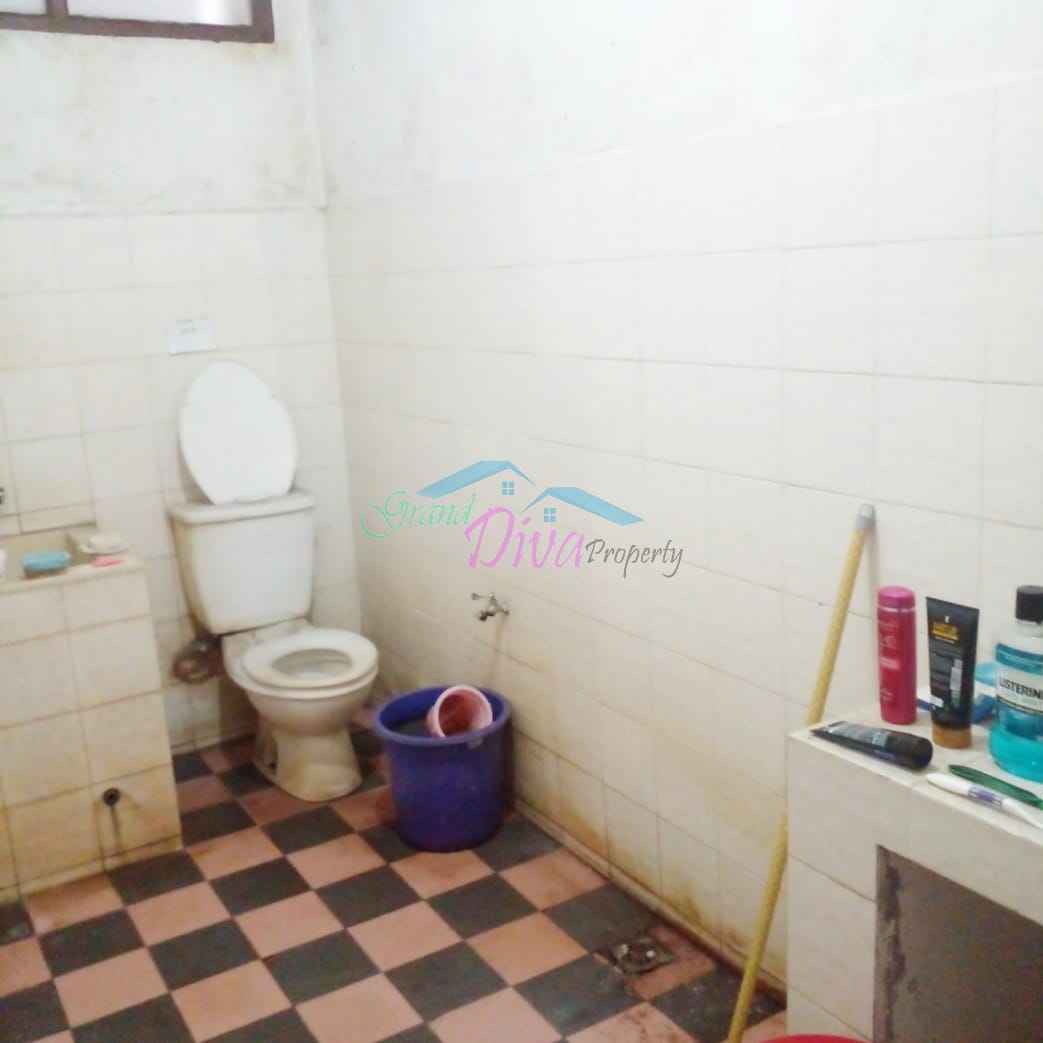 RUMAH BAGUS DI CLUSTER GRAND GALAXY CITY