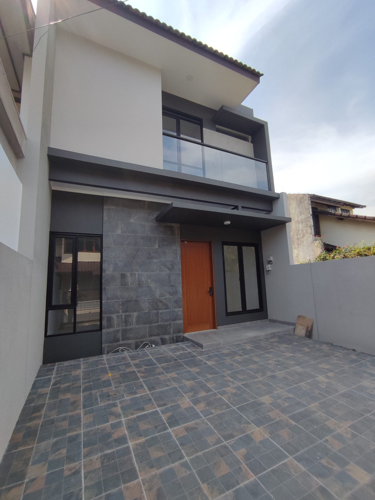 Jual rumah indent 2 lantai di Buahbatu, Lengkong - Kota Bandung