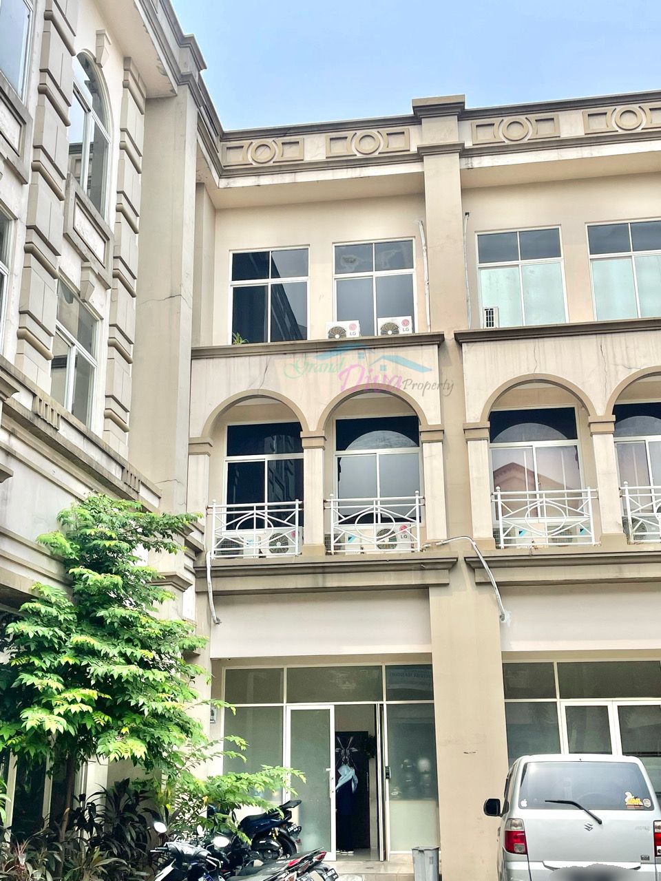 RUKO GANDENG DI ROSE GARDEN GRAND GALAXY CITY MURAH BANGET