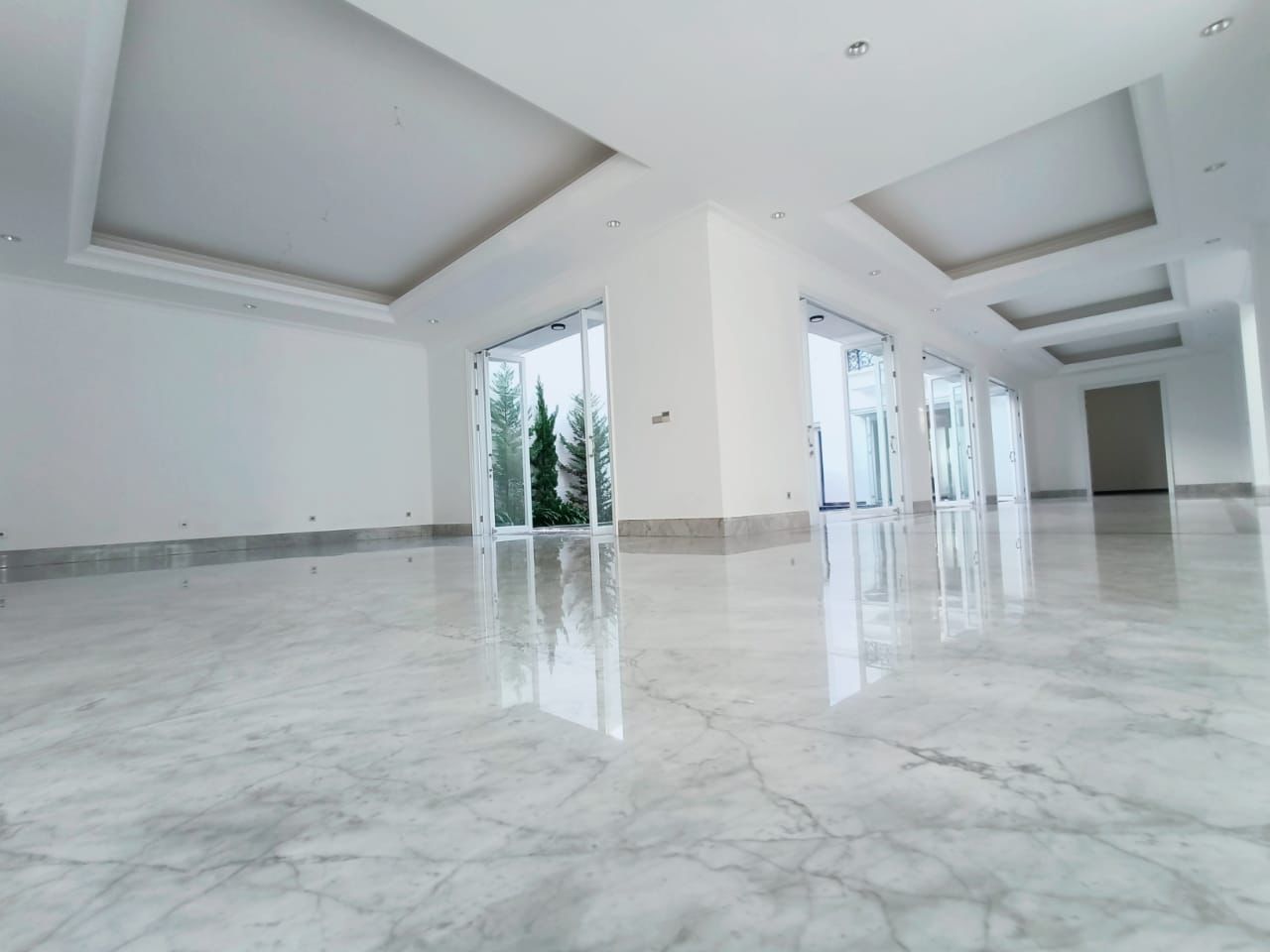 Dijual Rumah Jl. Niaga Hijau Raya, Pondok Indah, Jakarta Selatan