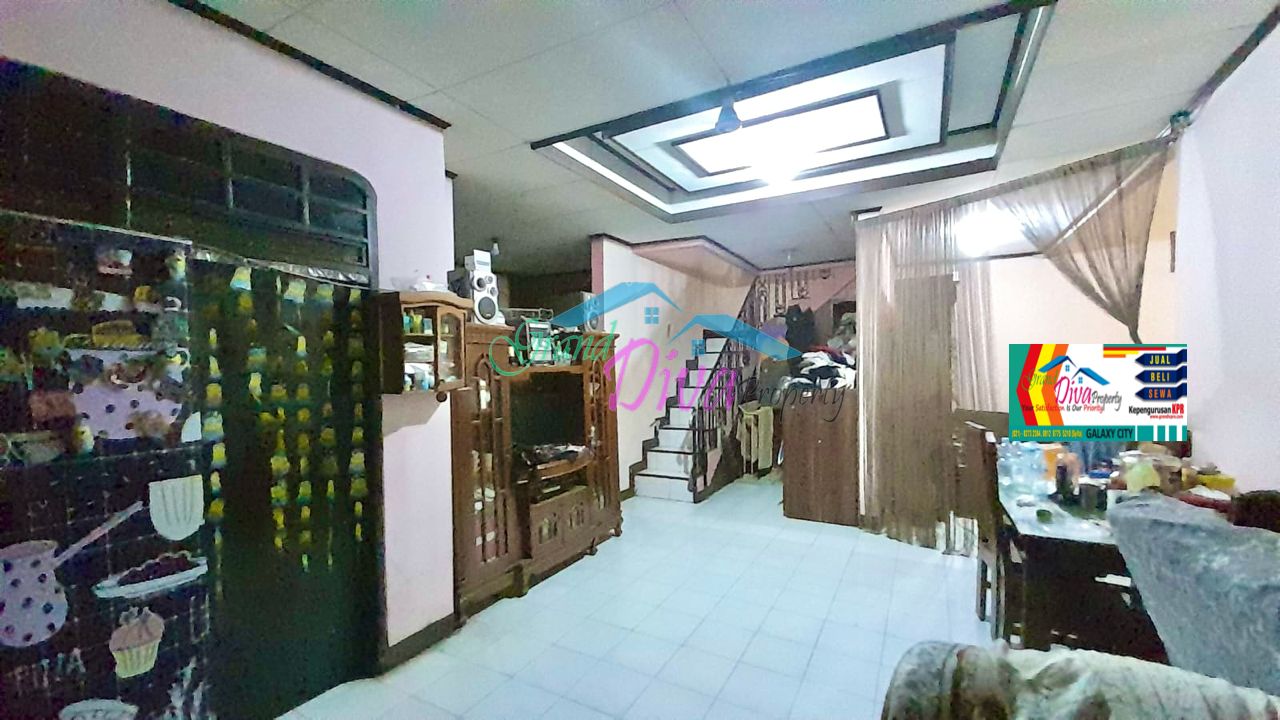 RUMAH 2 LANTAI DENGAN AKSES STASIUN LRT DI PERUMAHAN MASNAGA