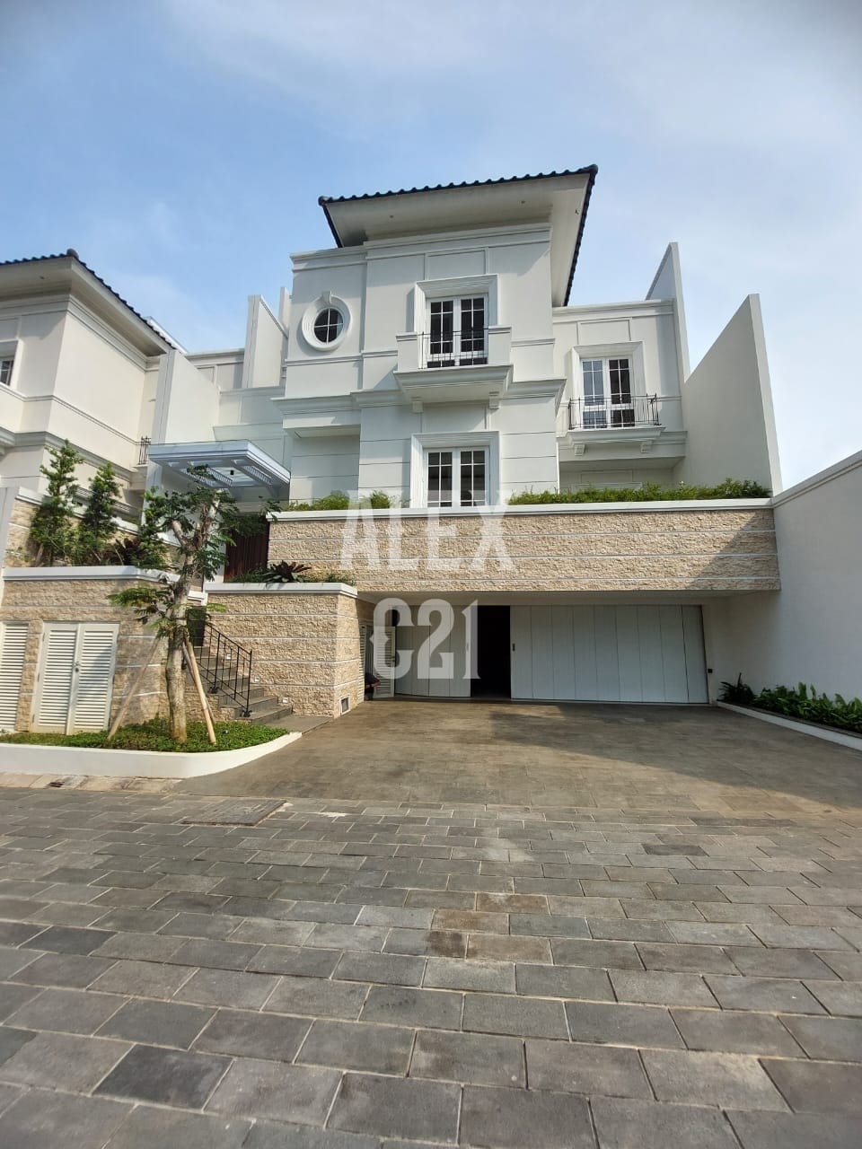 For Sale Brand New di Gandaria, Kebayoran Baru, Jakarta Selatan