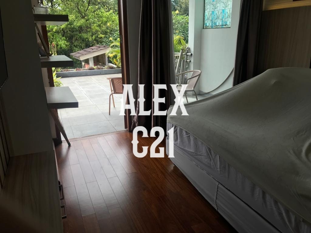 Jual rumah di dekat Pejaten Village, Pejaten Barat, Jakarta