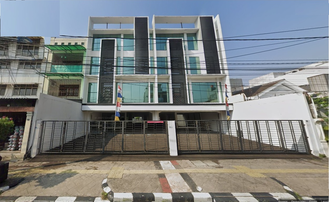 Jual 2 unit Gedung baru 2 muka dengan lift di Jatinegara