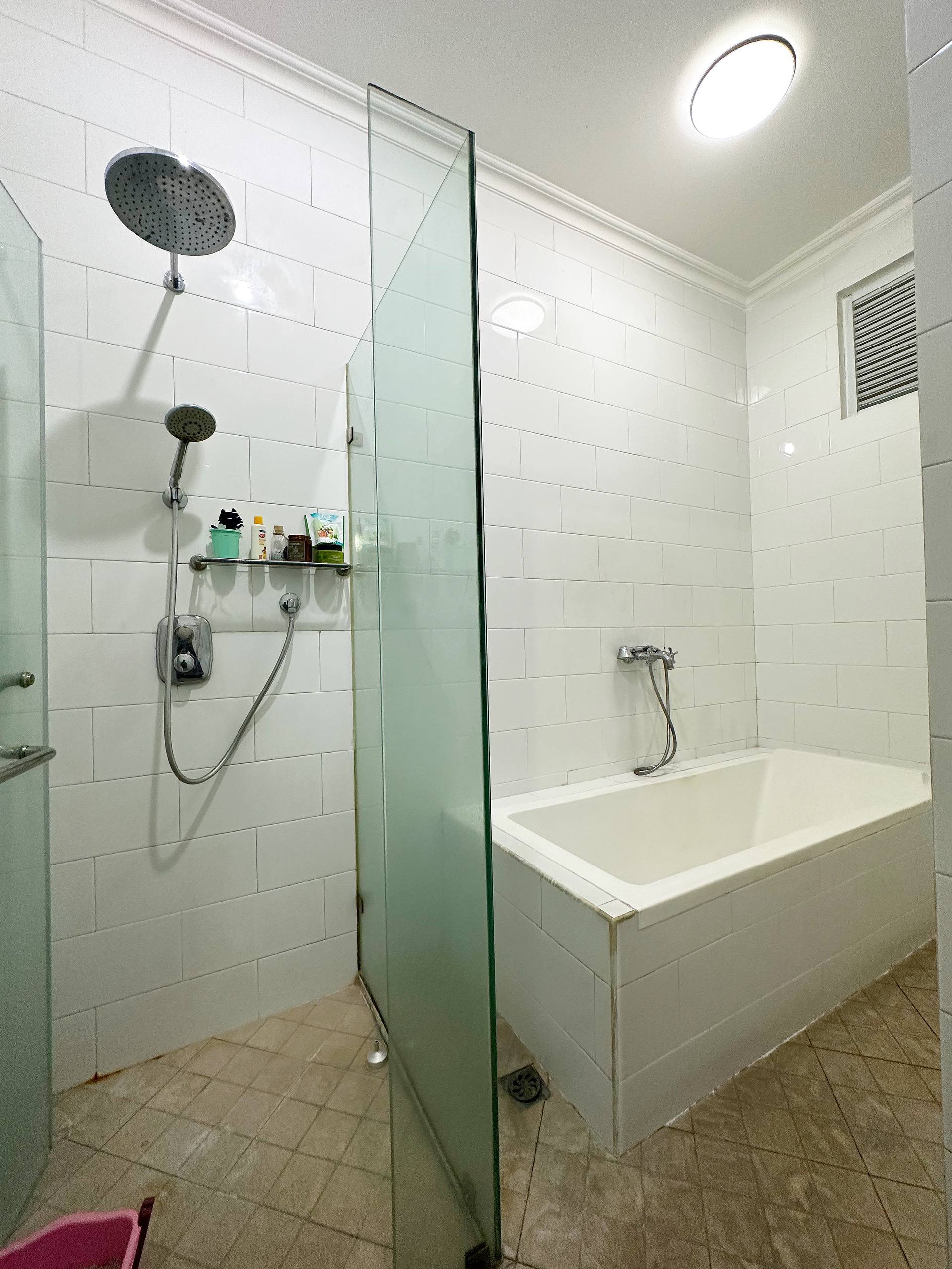 Rumah second terawat Pondok Kelapa Duren Sawit Jakarta Timur