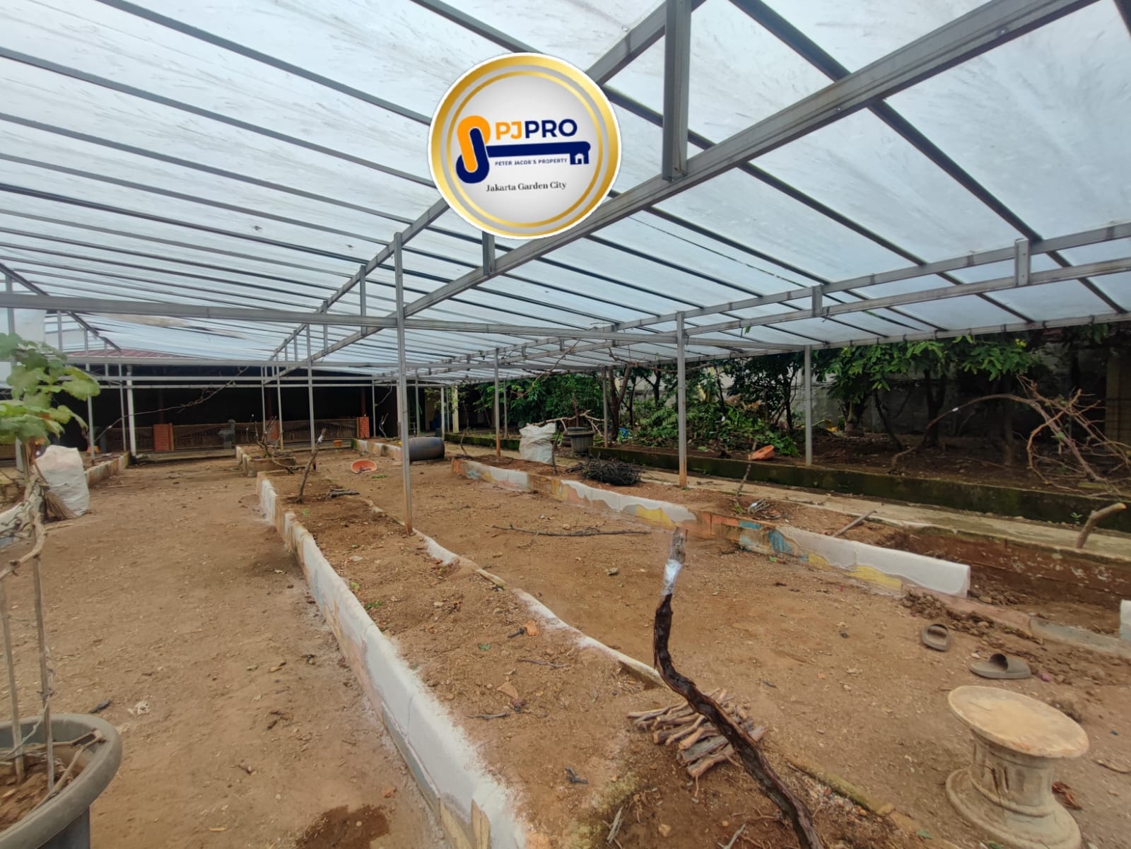 Dijual Tanah dan Bangunan Cocok untuk Investasi di Rorotan