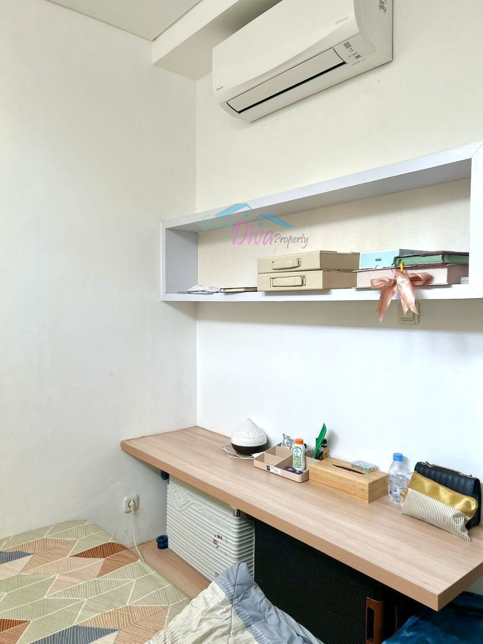 RUMAH DI LEGENDA WISATA CIBUBUR