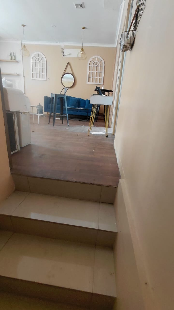 Disewa ruko siaphuni di Taman Cemara Harapan Indah