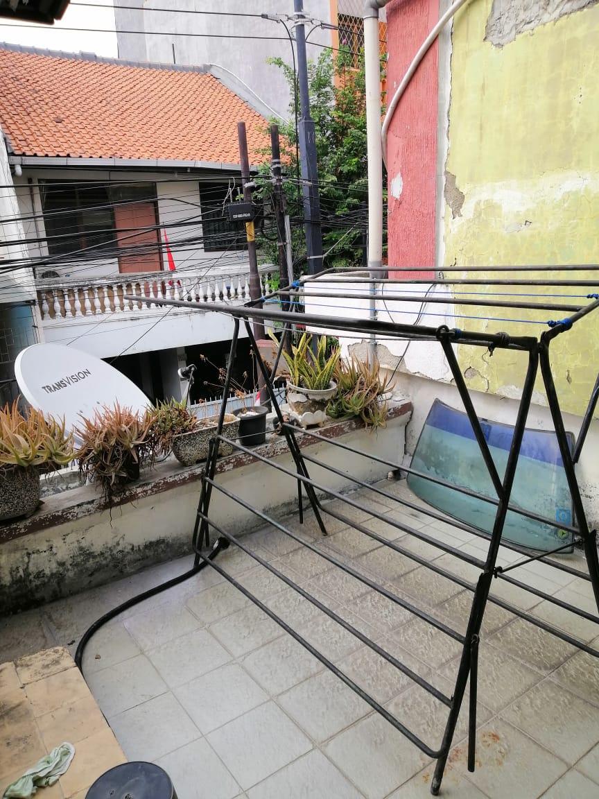 Jual rumah lama di area Kartini, Sawah Besar, Jakarta Pusat