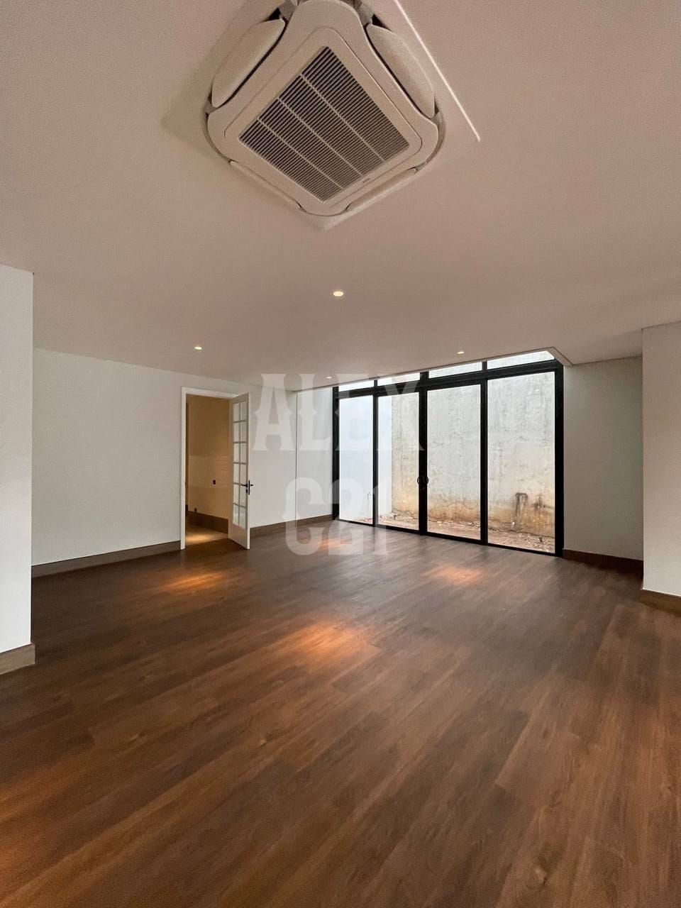 JUAL KEBAYORAN BARU - SENOPATI AMERICAN CLASSIC HOUSE NEWLY