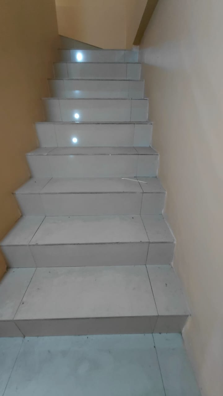 Disewa ruko siaphuni di Taman Cemara Harapan Indah