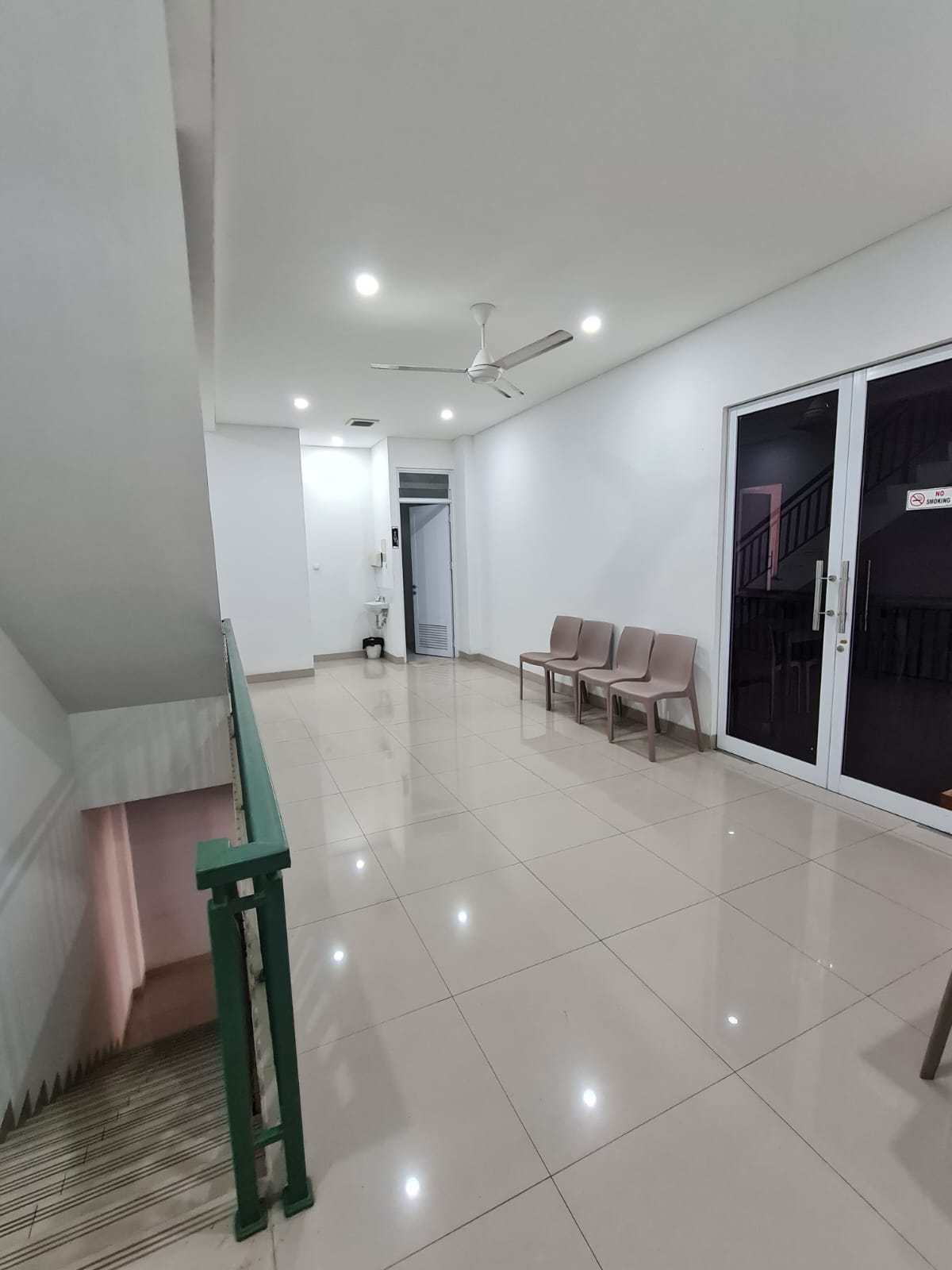 Jual cepat ruko 3 gandeng di La Riviera PIK 2, Teluknaga