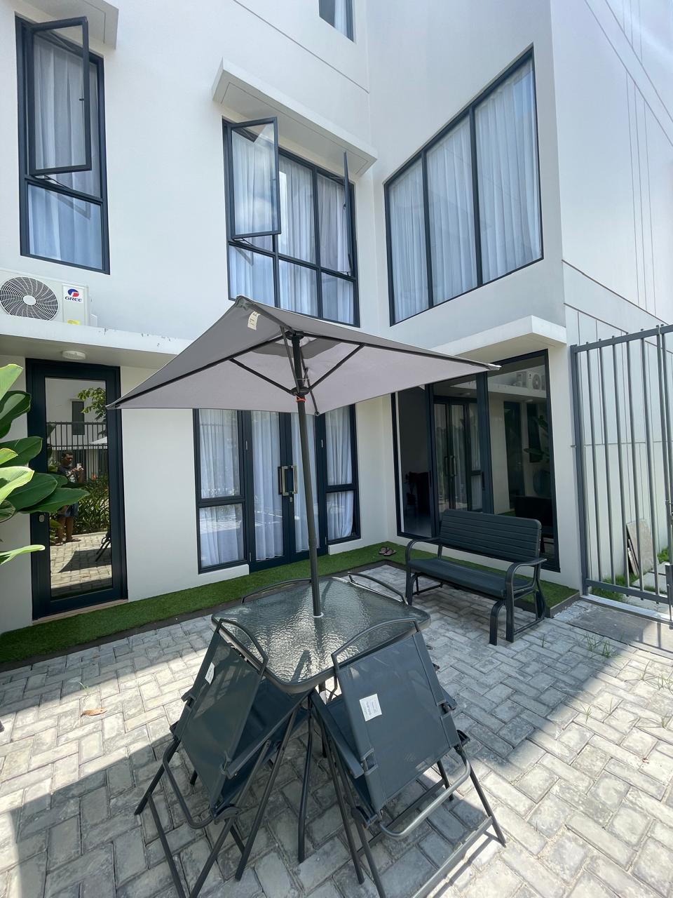 Jual rumah cluster Aerra by Eonna di BSD, Cicalengka, Tangerang