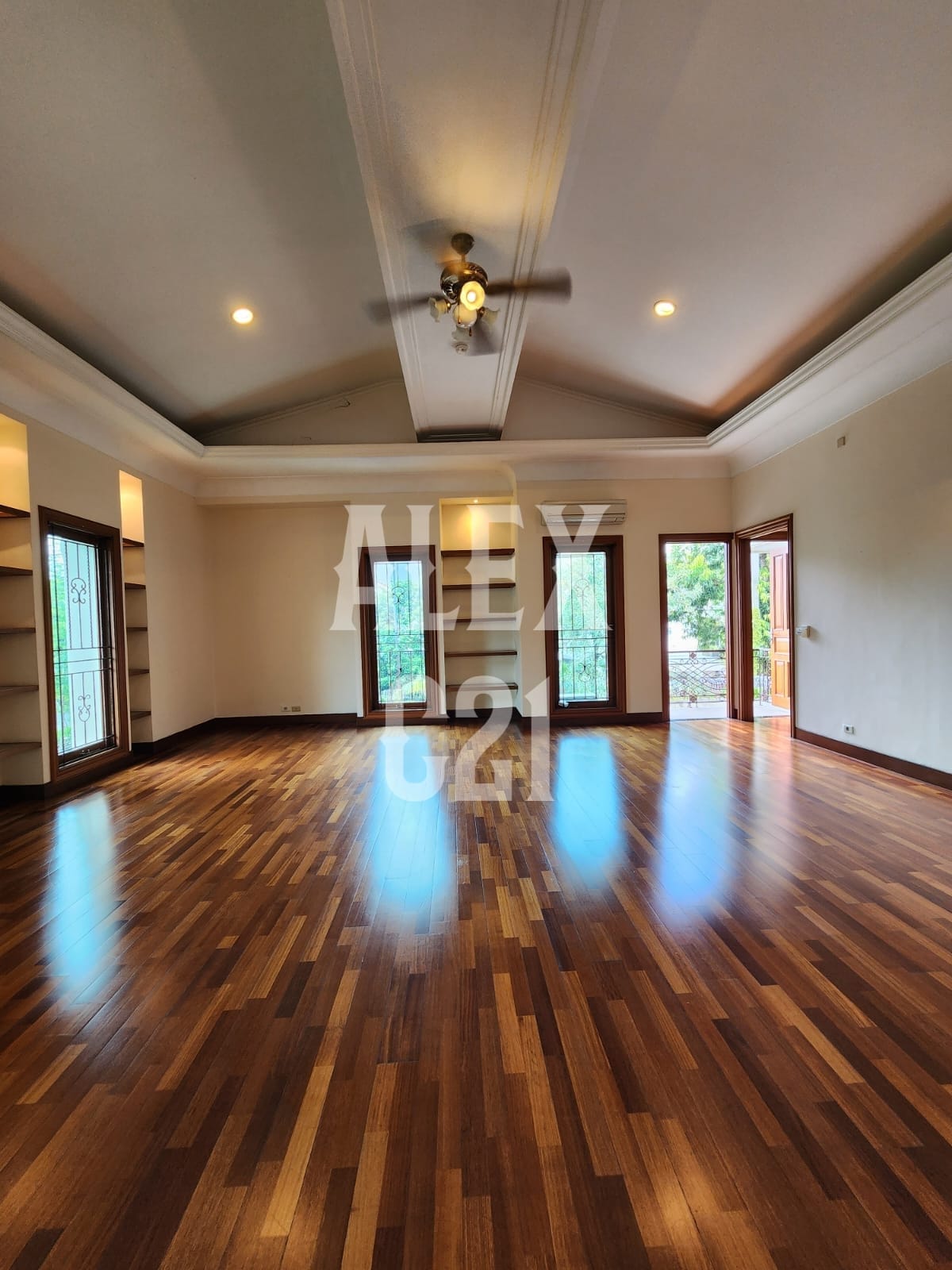 Sale Rumah mewah Pondok Indah, Pondok Pinang, Jakarta Selatan