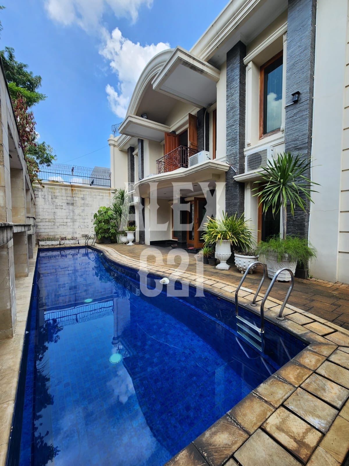 Sale Rumah mewah Pondok Indah, Pondok Pinang, Jakarta Selatan