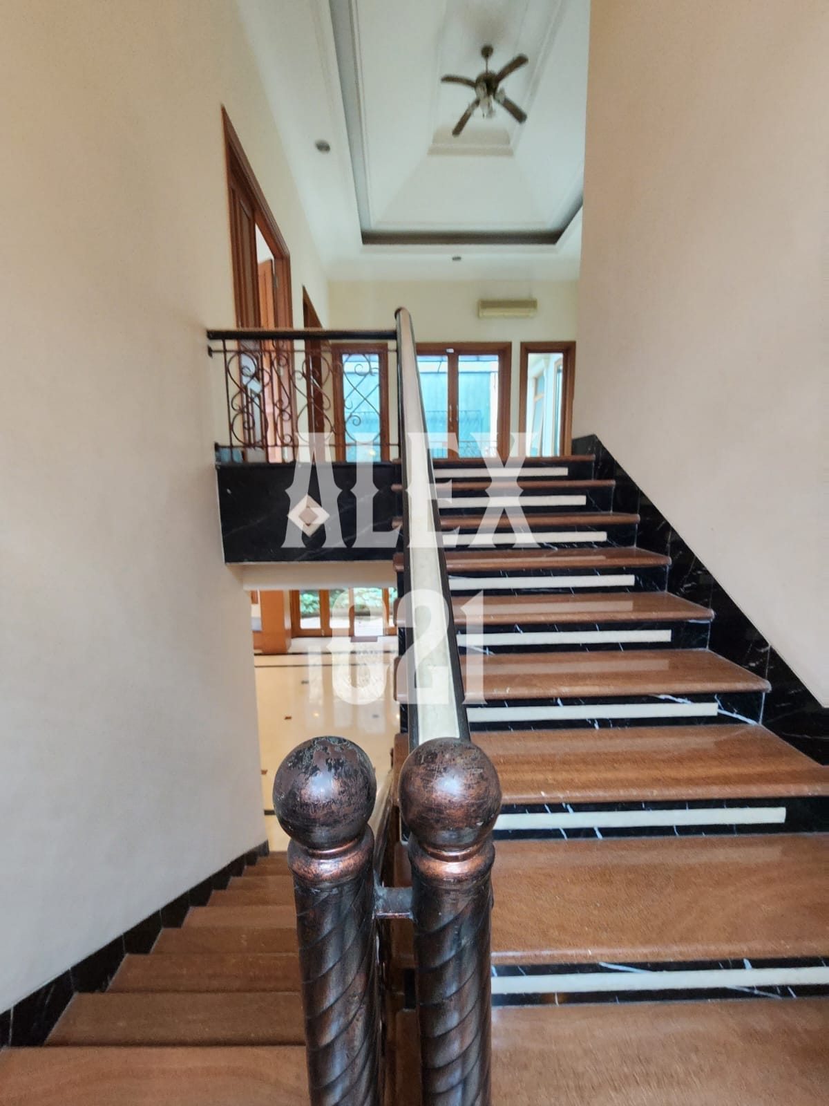 Sale Rumah mewah Pondok Indah, Pondok Pinang, Jakarta Selatan