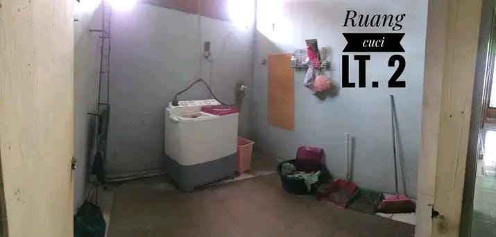 BU Rumah 2Lt hook murah 1,1m Cash only di Mekarsari Ciamnggis