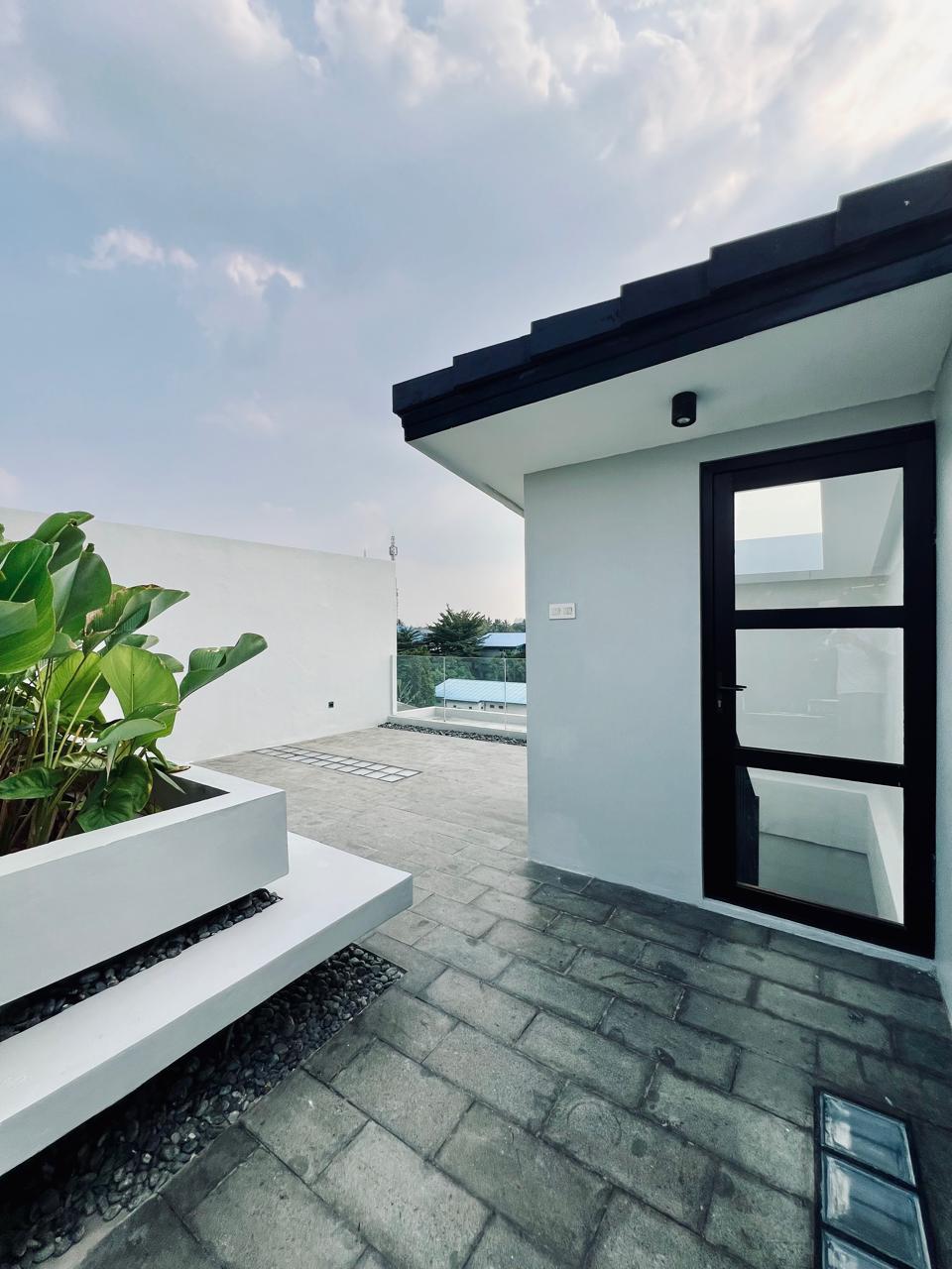 Jual Rumah modern di Casa Rigella, Jagakarsa, Jakarta Selatan